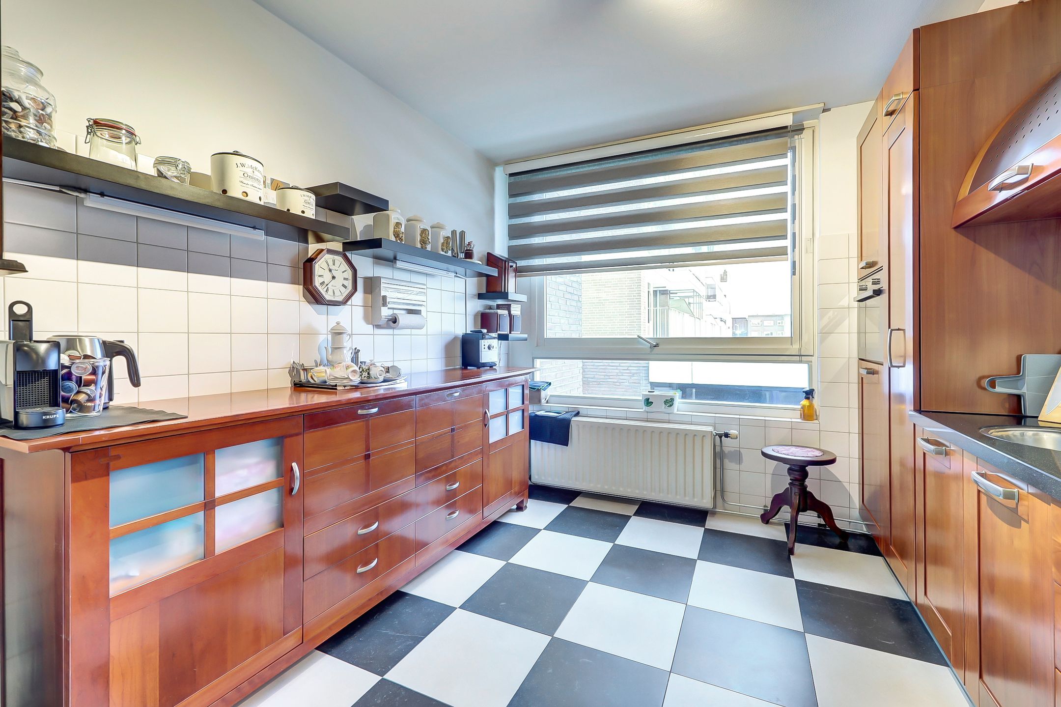 Foto 18 van Over de Vesten 143