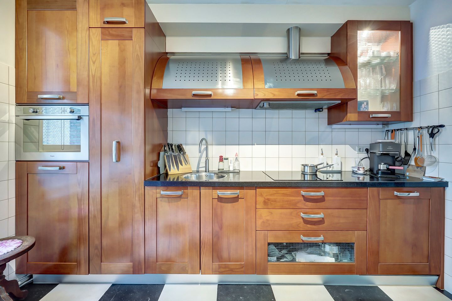 Foto 19 van Over de Vesten 143