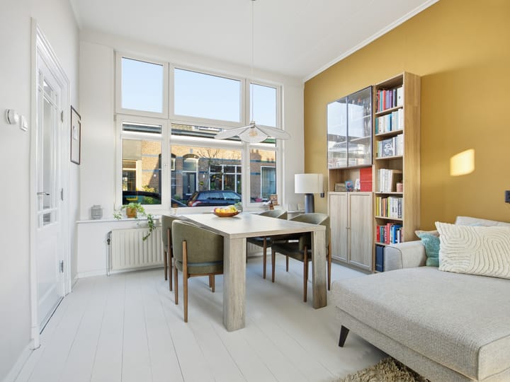 Photo 4 of Wambuisstraat 2