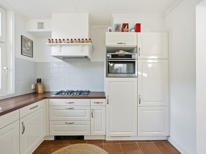 Photo 13 of Wambuisstraat 2