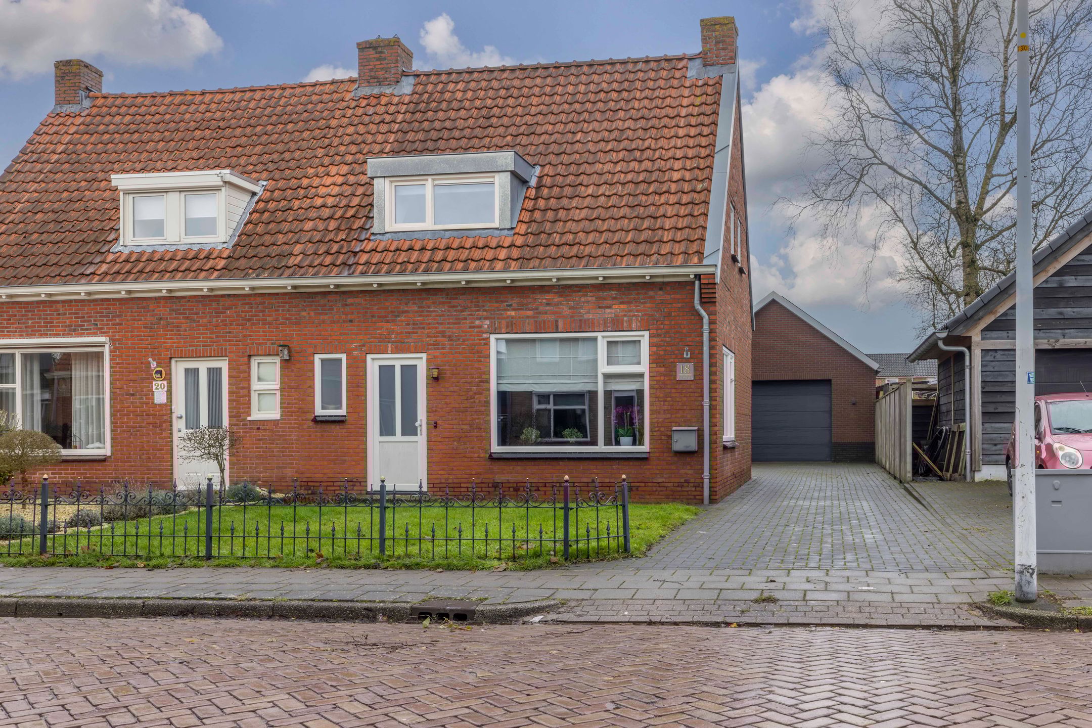 Foto 9 van Taeke Schuilengalaan 18