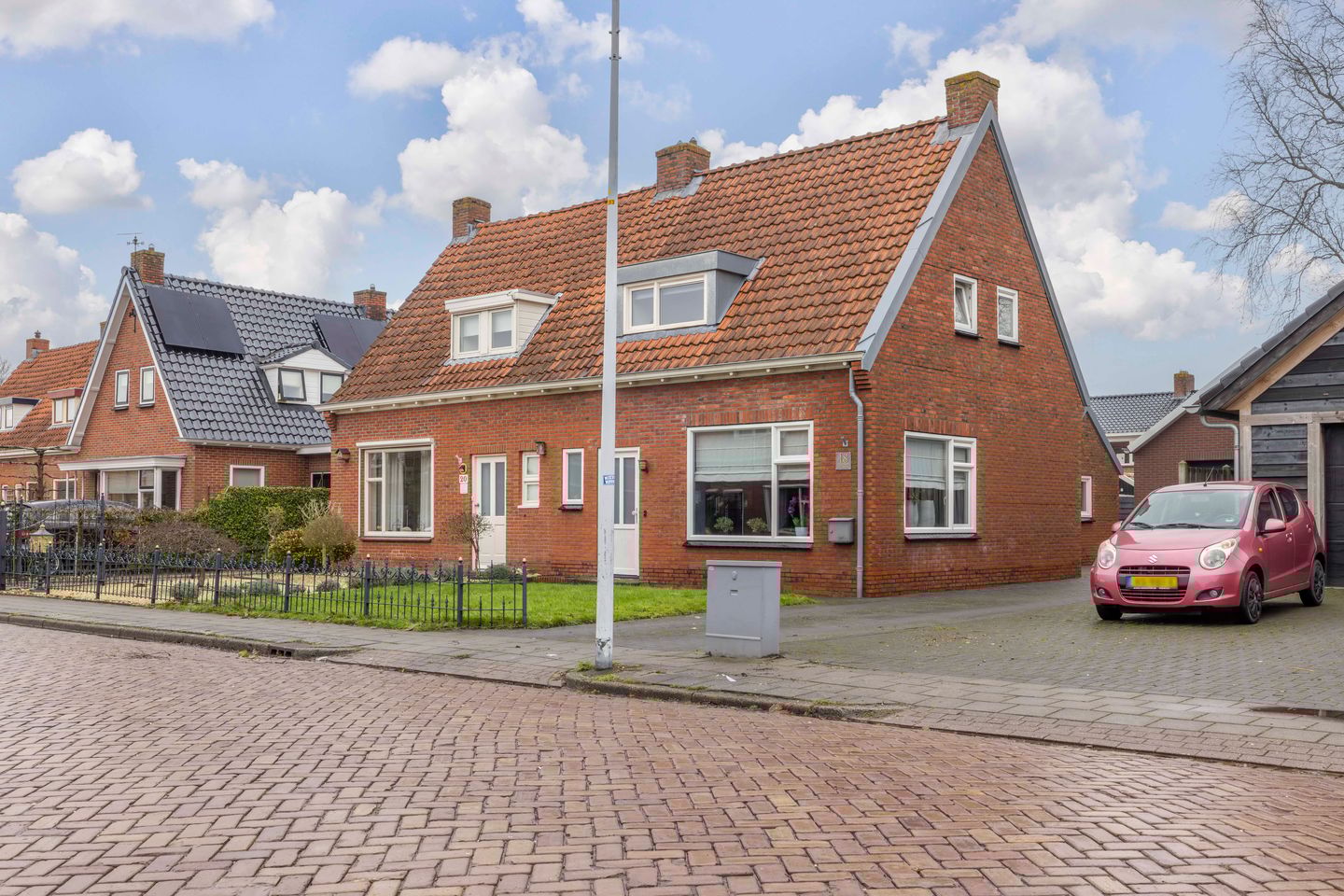 Foto 44 van Taeke Schuilengalaan 18