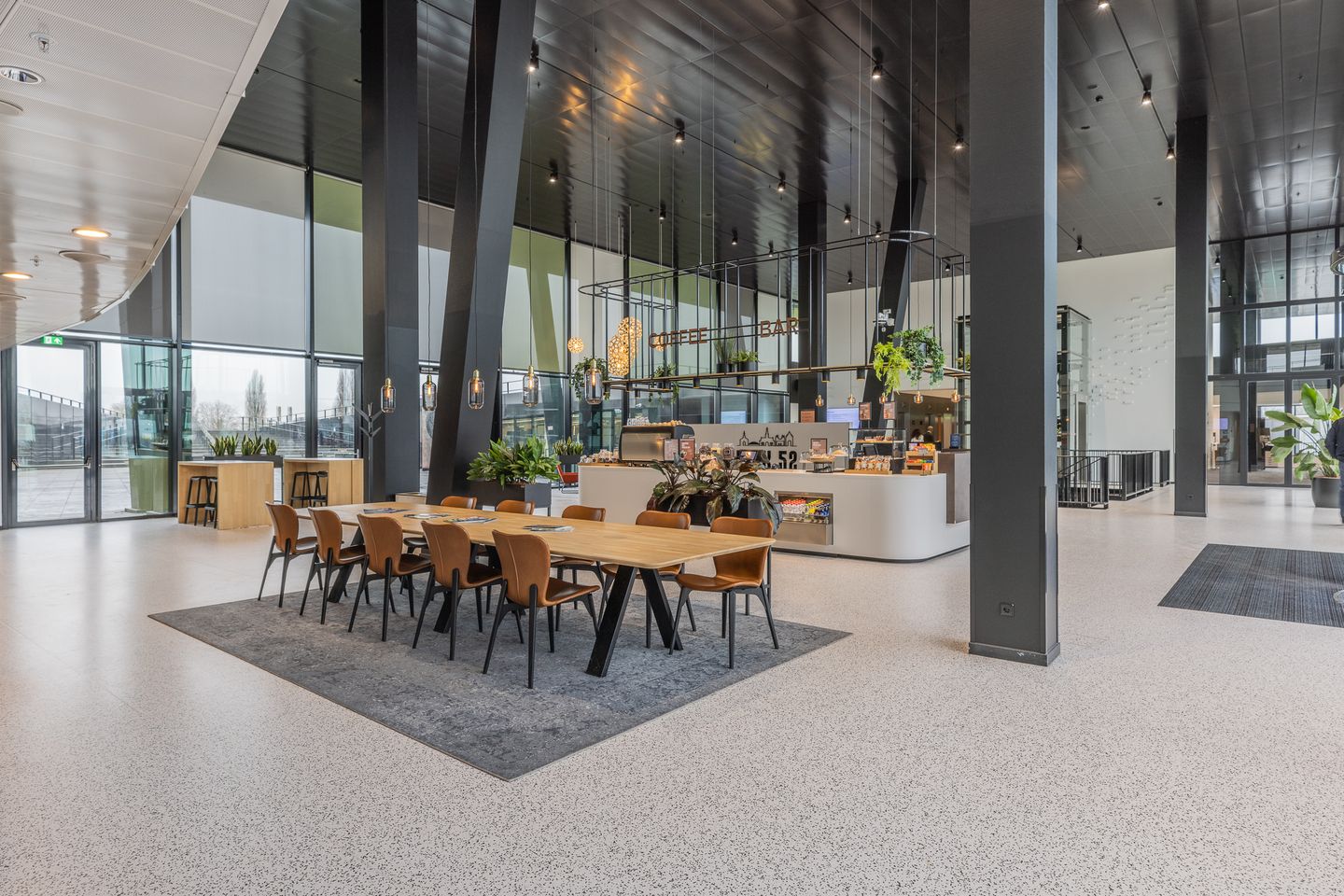 Bekijk foto 4 van Jonkerbosplein 52