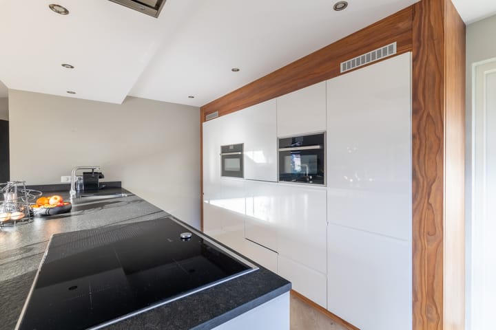 Foto 10 van Gentiaan 8-A