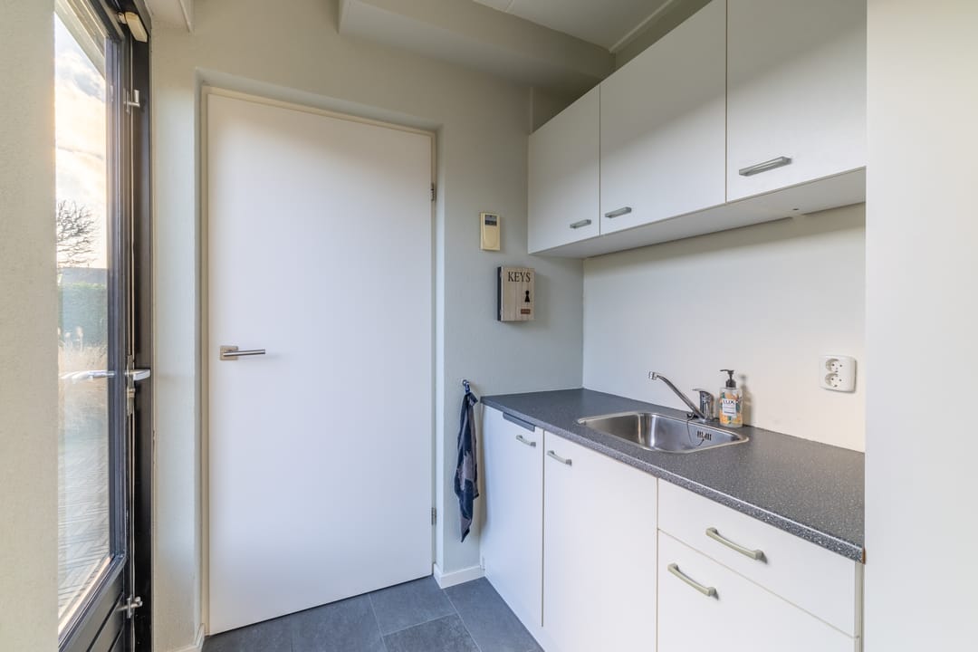 Photo 13 of Gentiaan 8-A