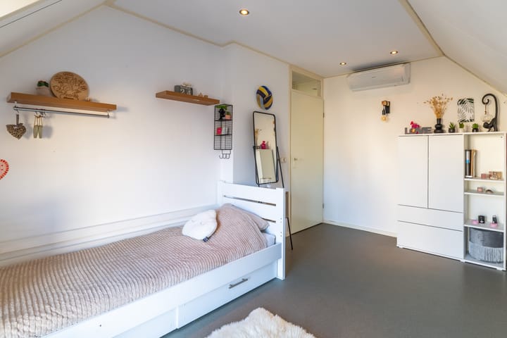 Foto 25 van Gentiaan 8-A