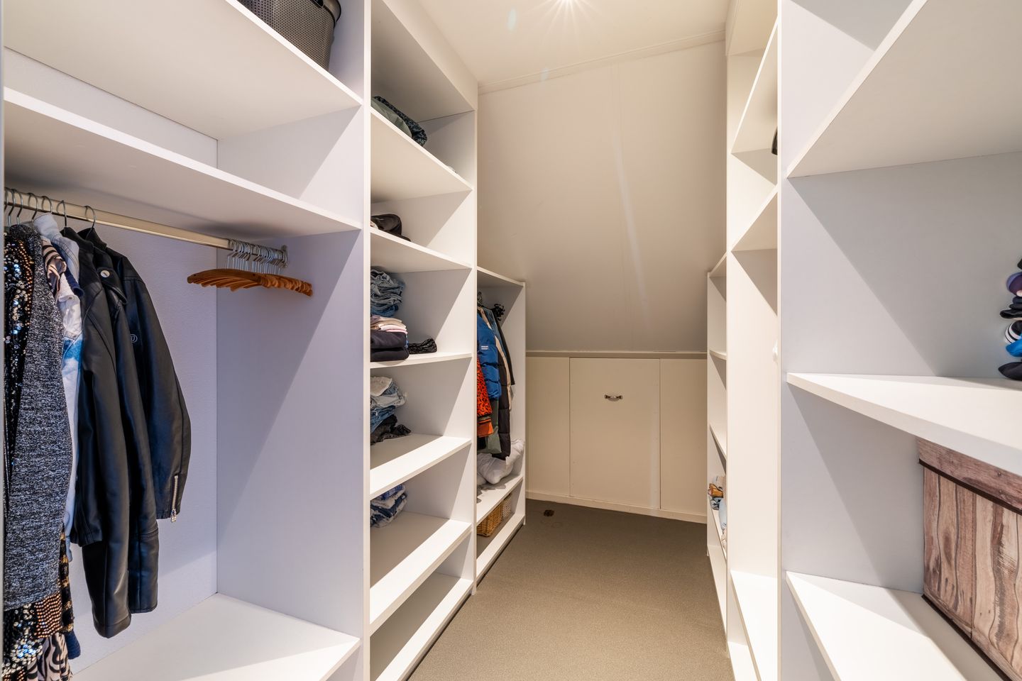 Photo 29 of Gentiaan 8-A