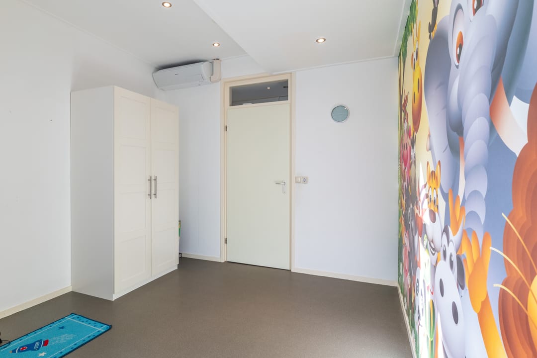 Photo 32 of Gentiaan 8-A