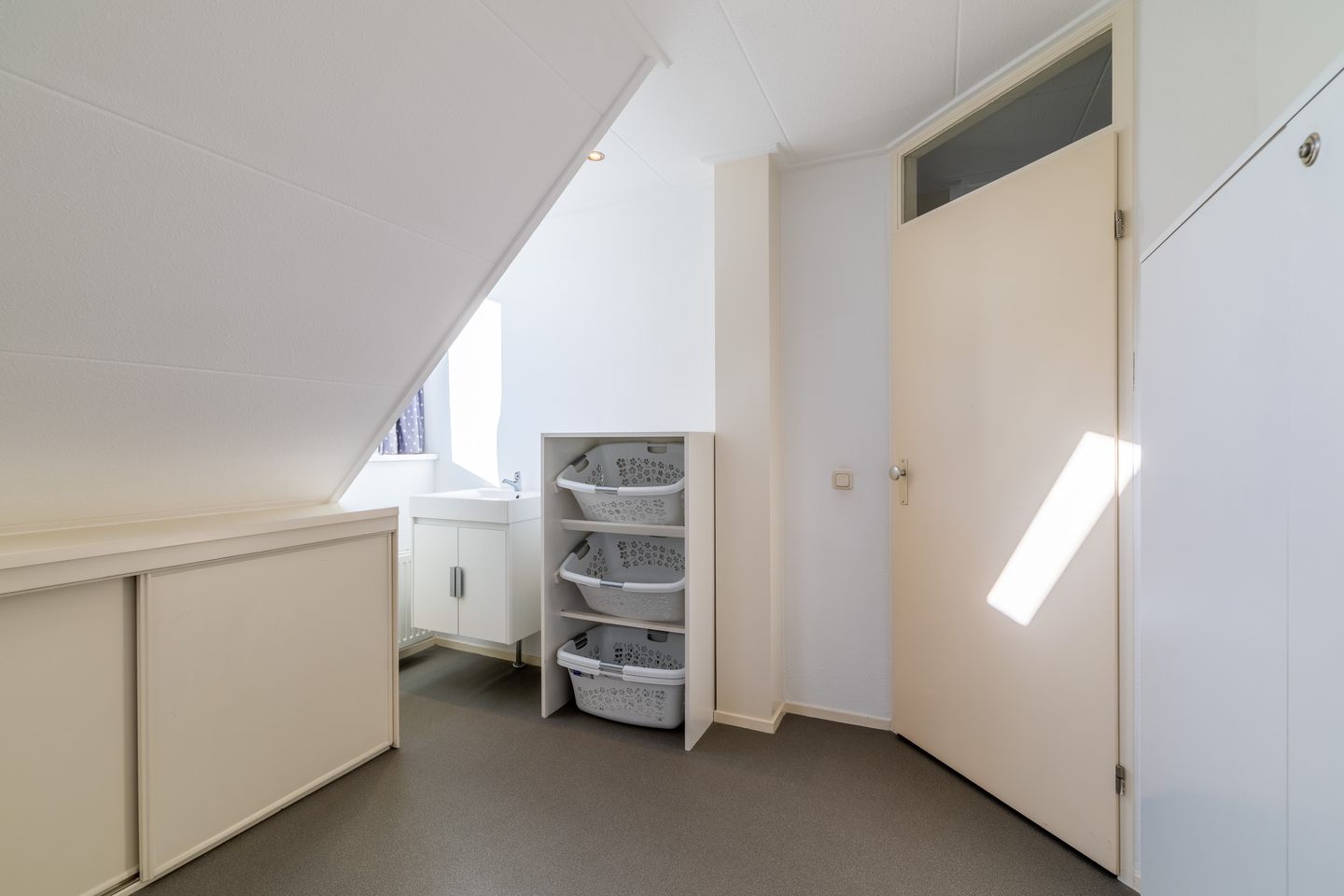 Photo 34 of Gentiaan 8-A