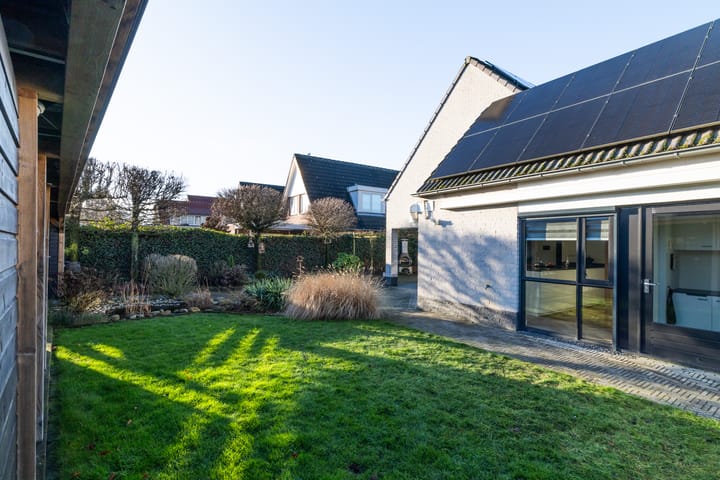 Foto 43 van Gentiaan 8-A