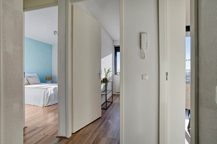 Foto 6 van Makassarhof 104