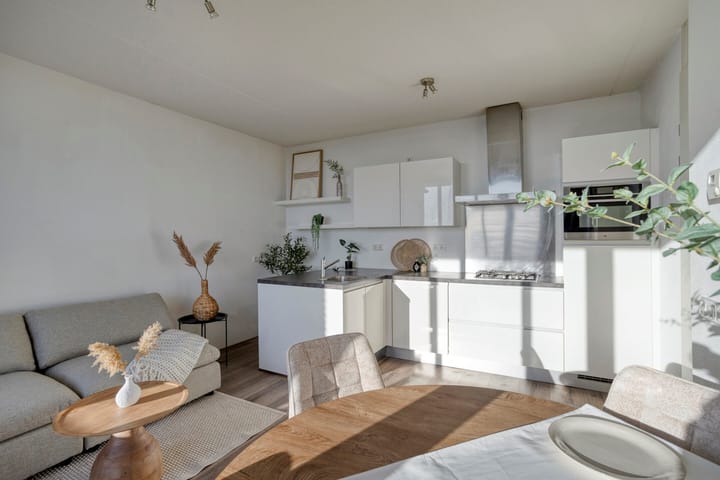 Foto 8 van Makassarhof 104