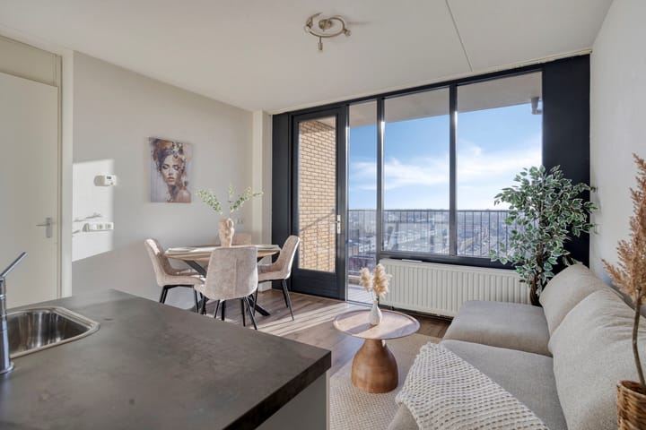 Foto 10 van Makassarhof 104