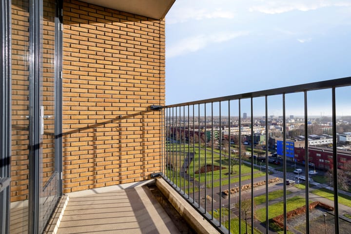 Foto 11 van Makassarhof 104