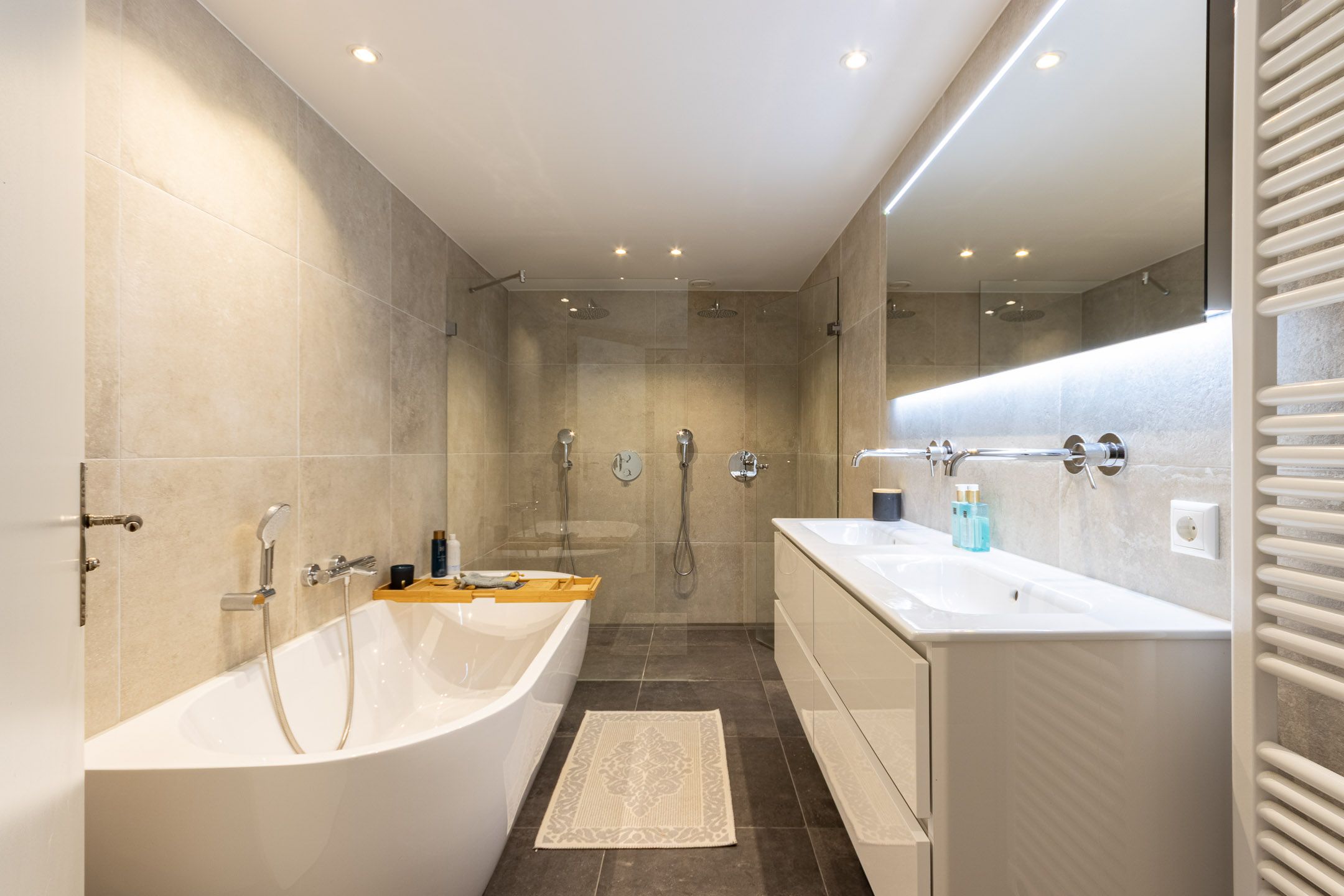 Foto 21 van Hugo de Grootstraat 18