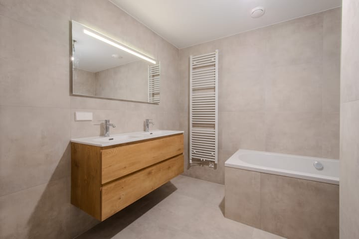 Photo 13 of Menno Simonszplein 77