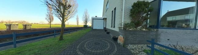 Vooraanzicht van de woning