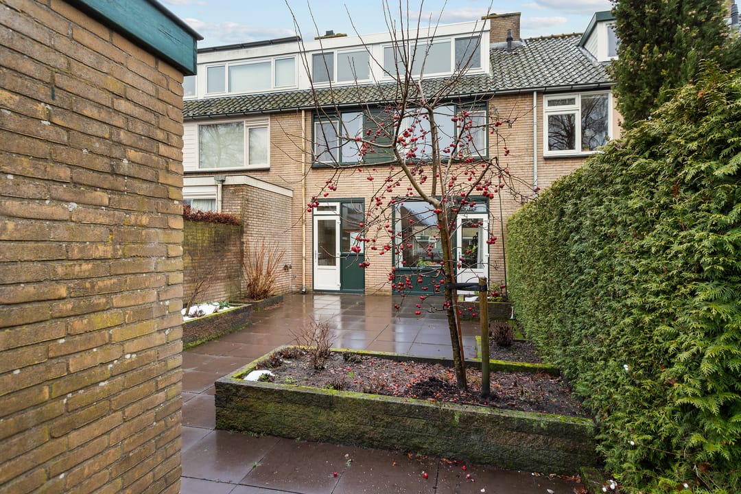 Photo 2 of Multatulistraat 57