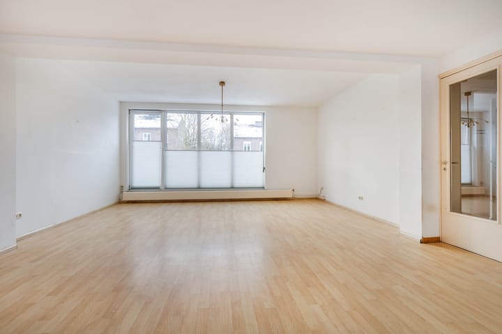 Foto 11 van Bernhardlaan 12