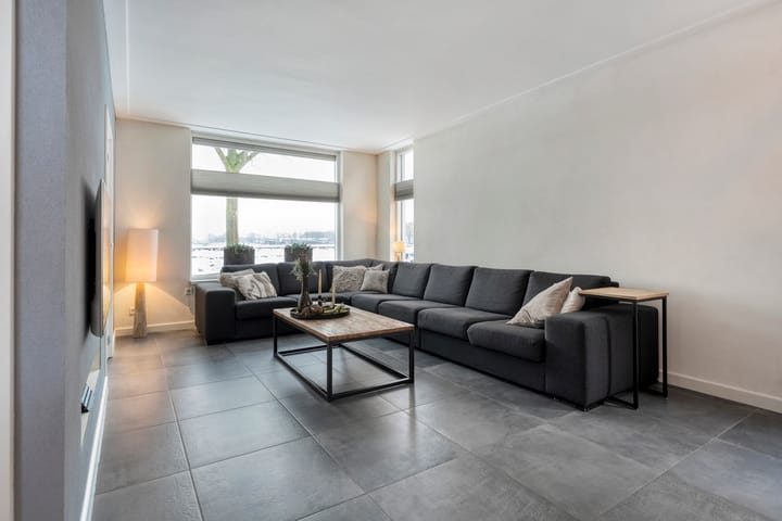 Foto 10 van Parallelweg 7