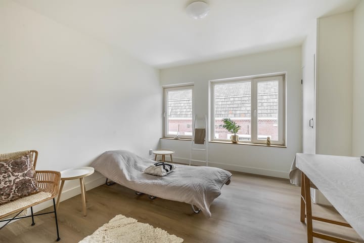 Foto 26 van Tiendstraat 37