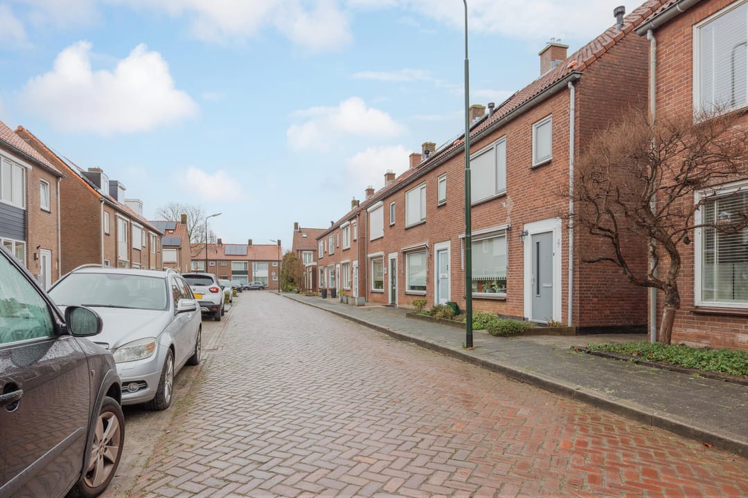 Photo 11 of Graaf Floris V straat 5