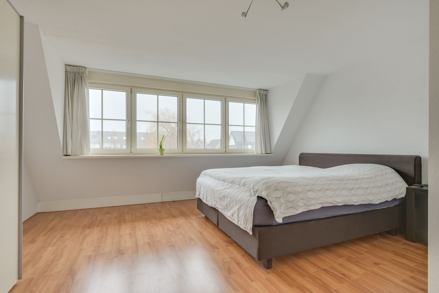 Foto 25 van Van Goghhof 19