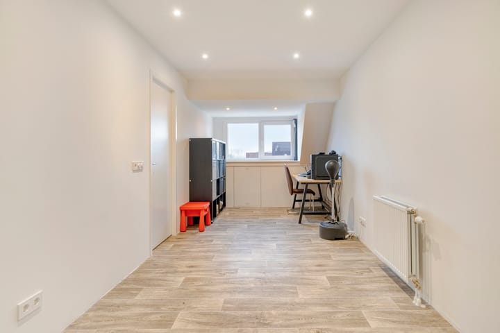 Foto 24 van Lunersingel 18