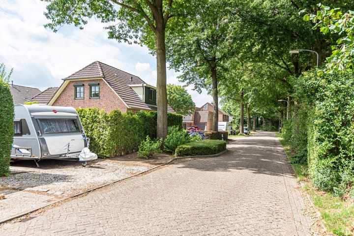 Foto 55 van de Pavert 14