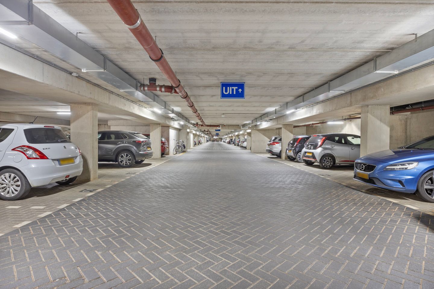 Foto 20 van Sphinxlunet 77-D