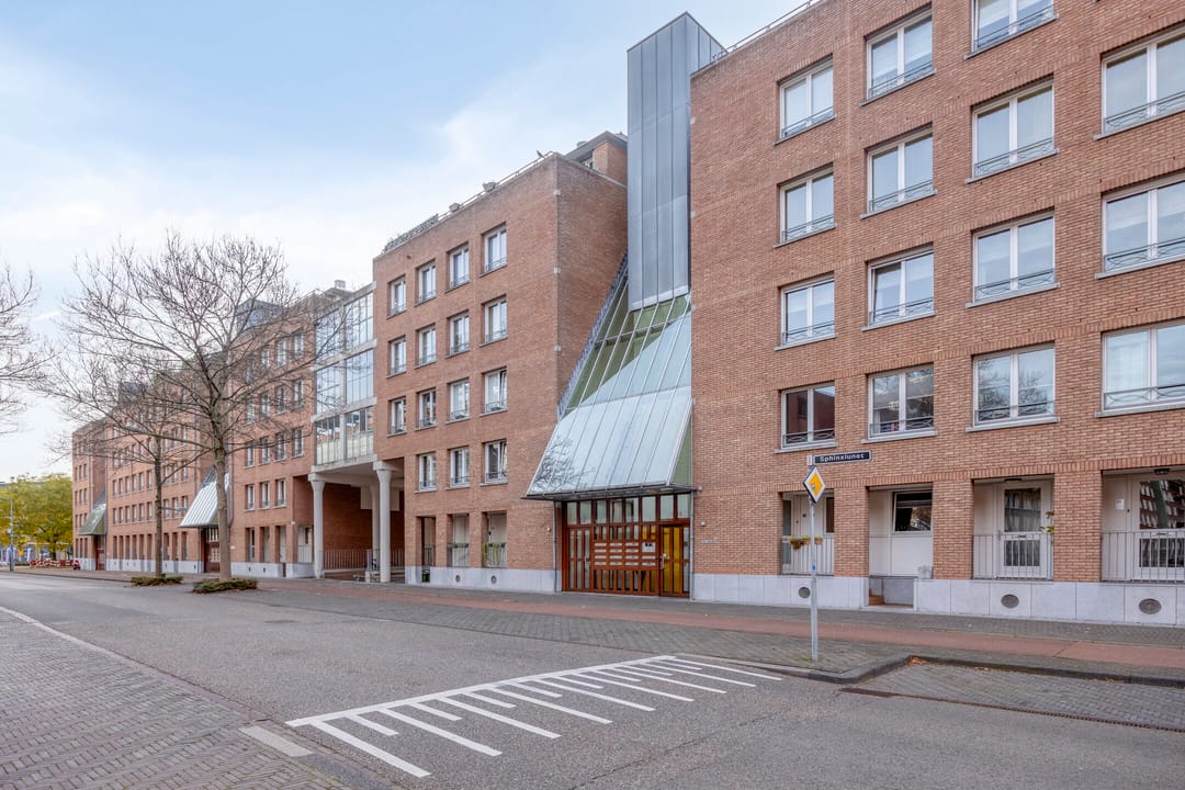 Foto 23 van Sphinxlunet 77-D