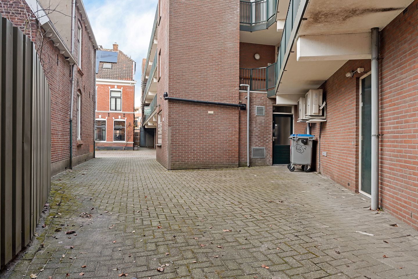 Photo 34 of Drienerstraat 107