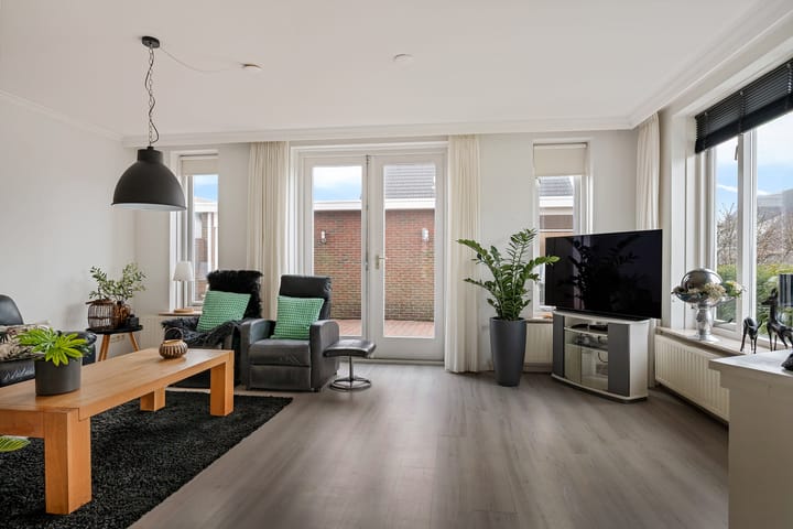 Foto 2 van Houtkampswyk 24