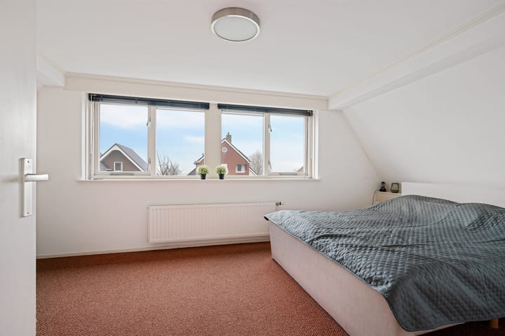 Foto 31 van Houtkampswyk 24