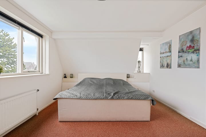 Foto 33 van Houtkampswyk 24