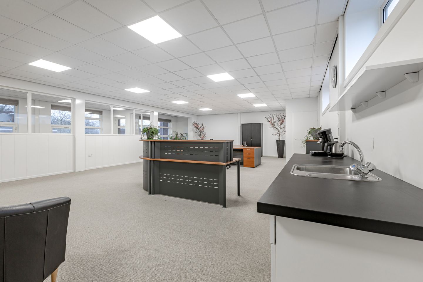 Bekijk foto 3 van Industrieweg 118