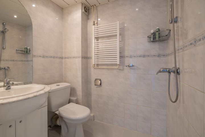 Foto 37 van Gerrit Bleekerstraat 6