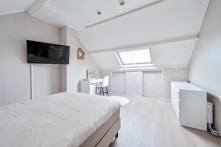 Photo 32 of Rembrandtstraat 97