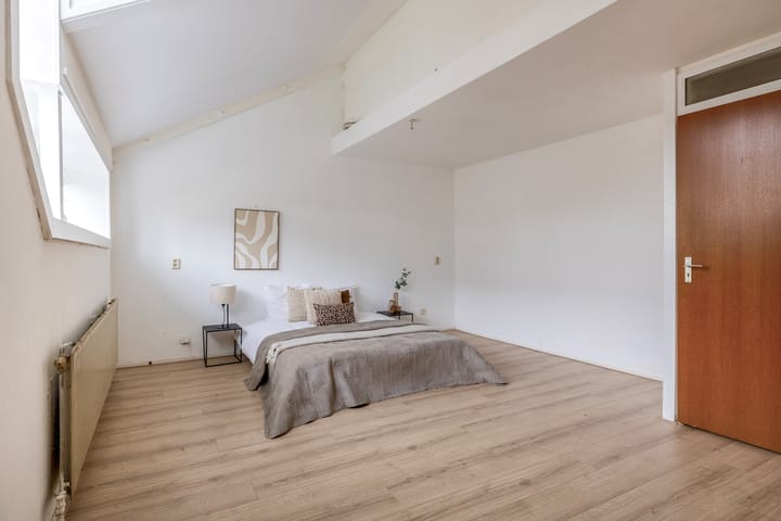 Foto 4 van Luchtenburg 127