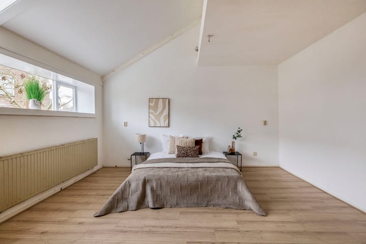 Photo 25 of Luchtenburg 127