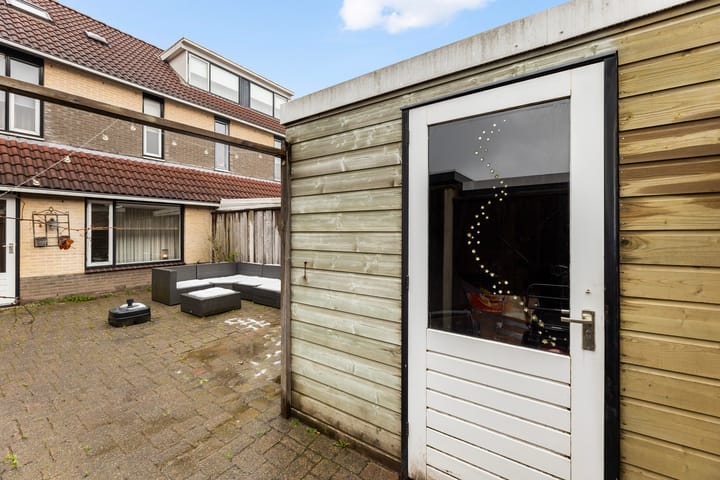 Foto 18 van Vespuccistraat 47