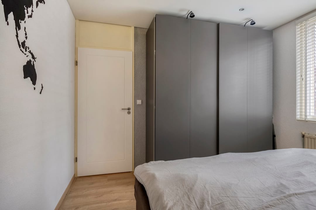 Photo 17 of Woudrichemstraat 31