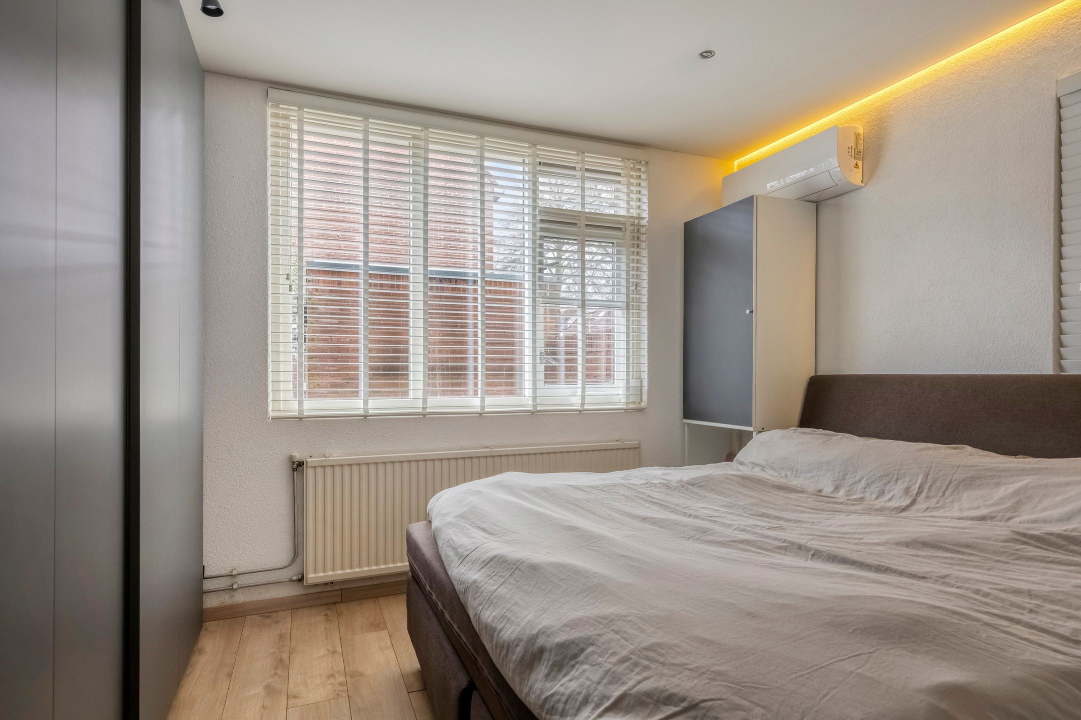 Photo 18 of Woudrichemstraat 31