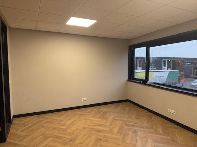 Bekijk foto 3 van Anthonie Fokkerstraat 57-P