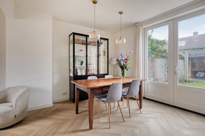 Foto 6 van Albert Cuypstraat 20