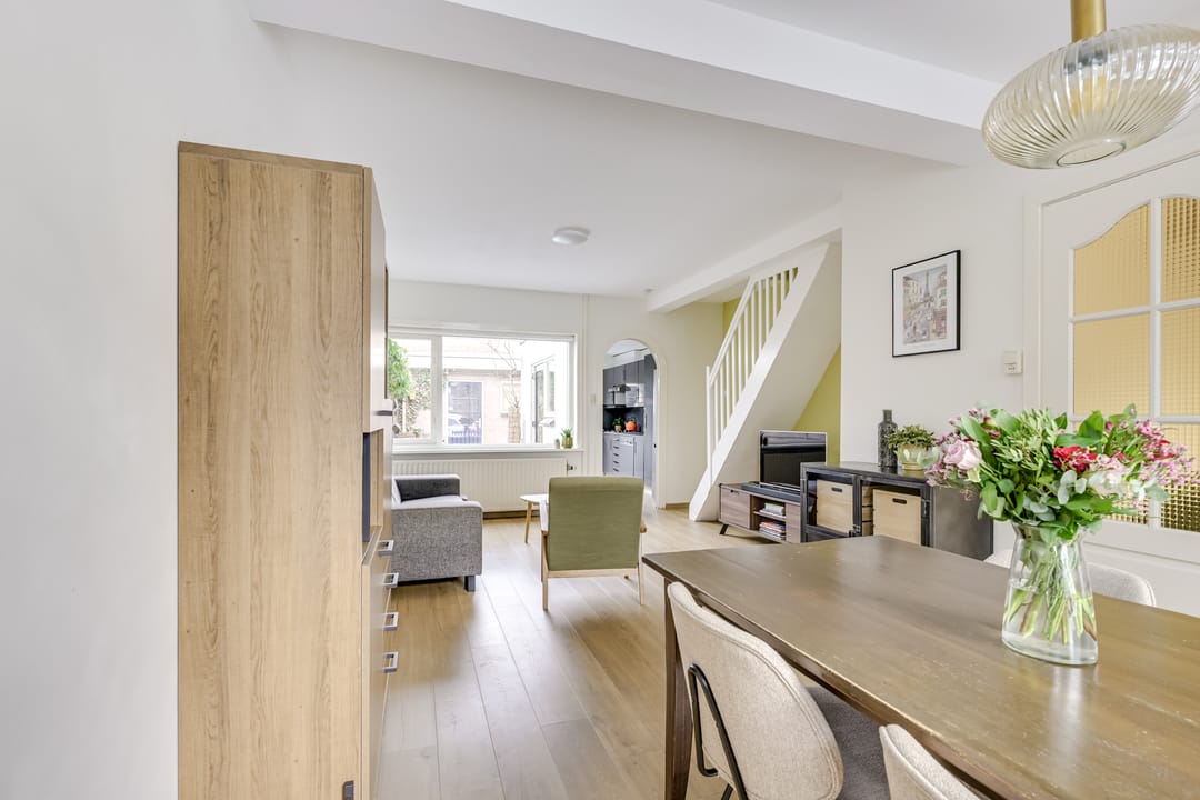 Foto 13 van F. Koolhovenstraat 36