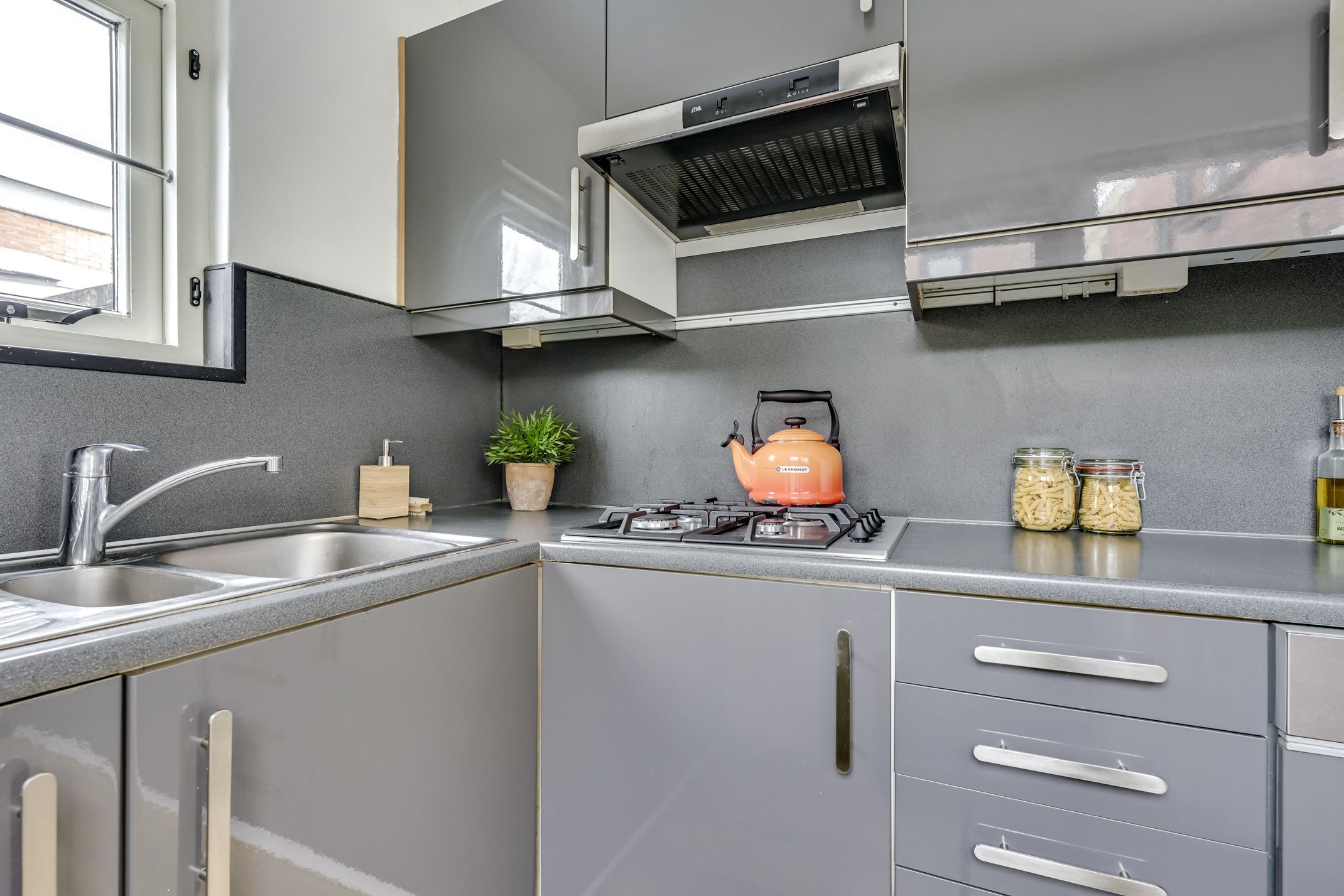 Foto 24 van F. Koolhovenstraat 36