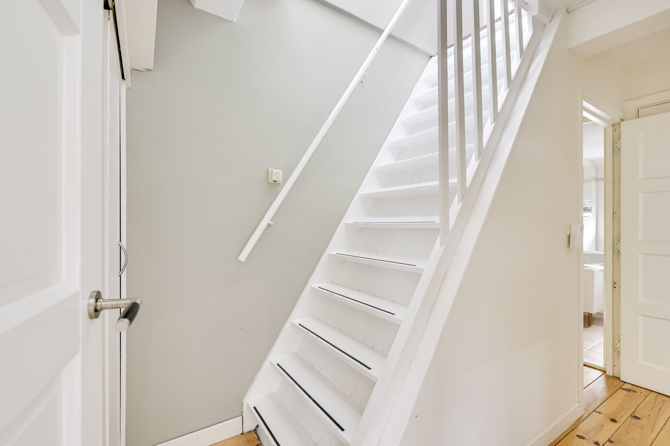 Foto 39 van F. Koolhovenstraat 36