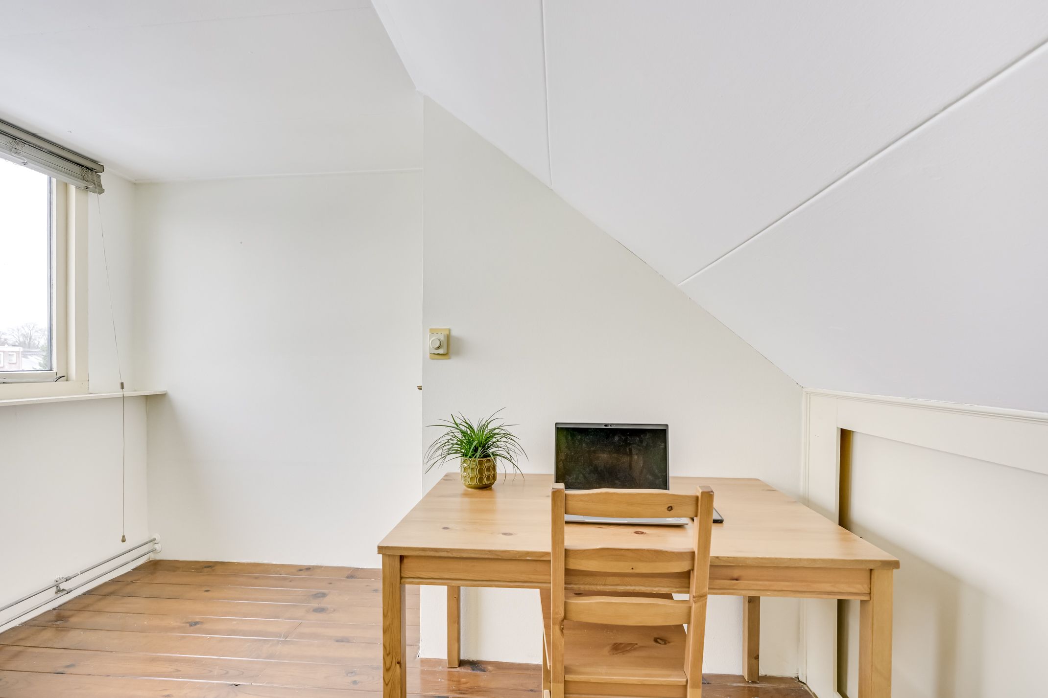 Foto 45 van F. Koolhovenstraat 36