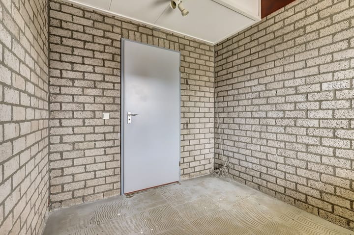 Foto 24 van de Bas 9